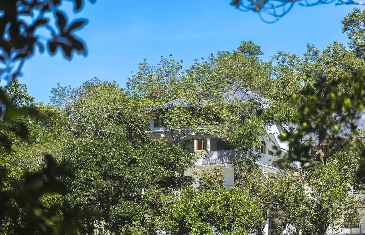 Hostess Thekkady Hotel Zewnętrze zdjęcie