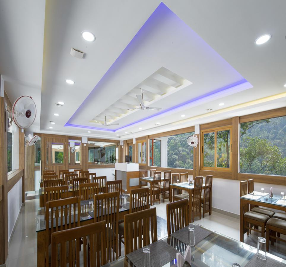 Hostess Thekkady Hotel Zewnętrze zdjęcie